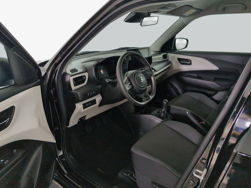 Suzuki Swift 1.2 Dualjet Hybrid MT Comfort +PDC+RFK — photo 9