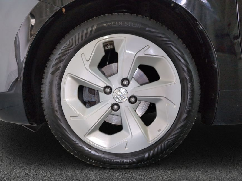 Suzuki Swift 1.2 Dualjet Hybrid MT Comfort +PDC+RFK — photo 7
