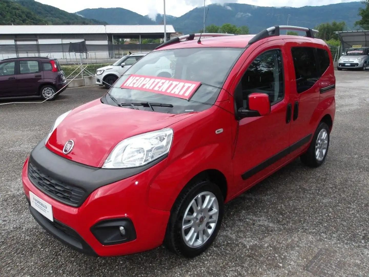 Fiat Qubo 1.4 8V 77 CV Lounge Rot - 2