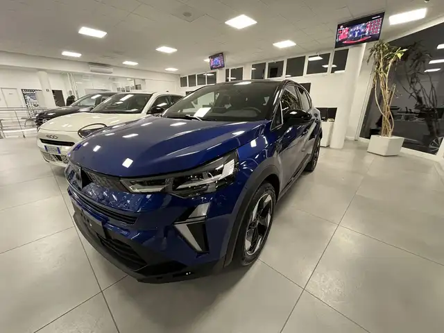 Renault Captur view 2