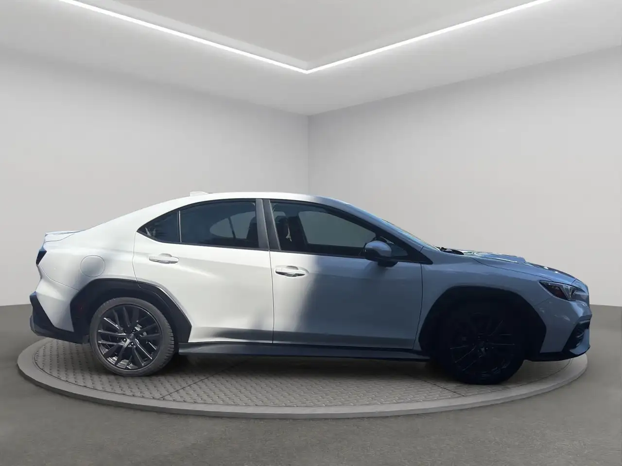 Subaru WRX снимка Subaru WRX