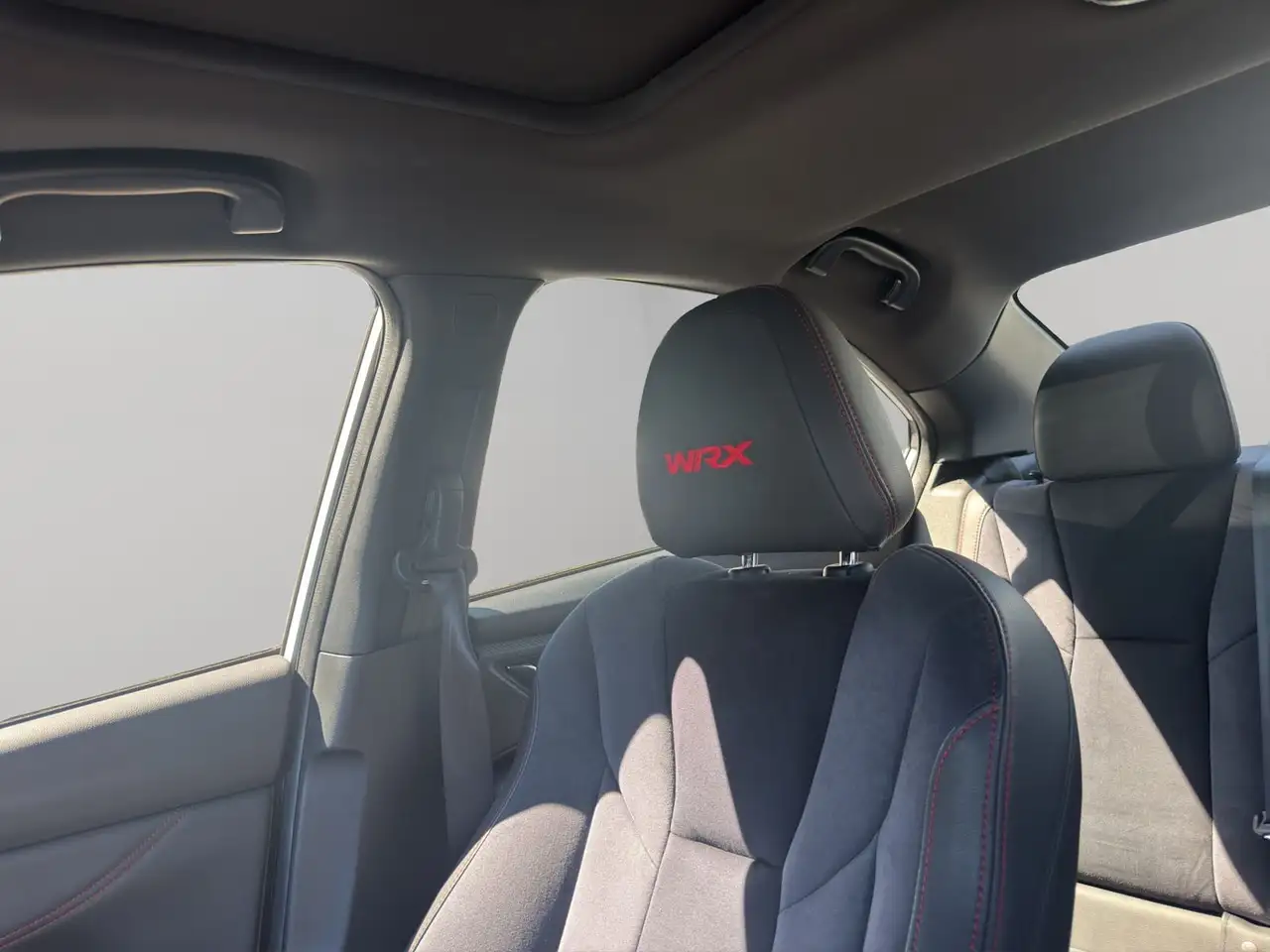 Subaru WRX снимка Subaru WRX
