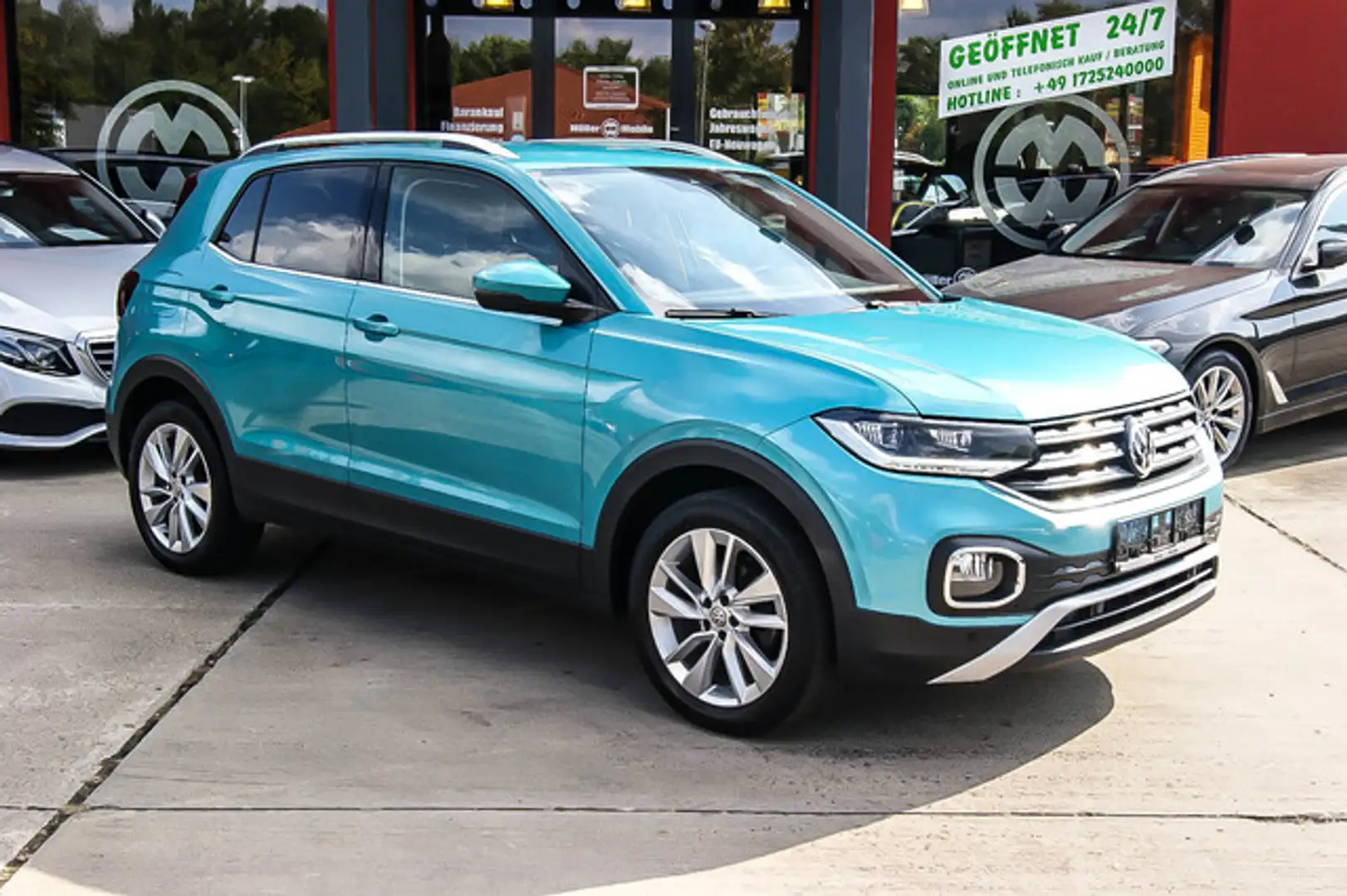 Volkswagen T-Cross HIGHLINE 10TSI NAVI LED VIRTUAL CD 1HAND Vert - 2
