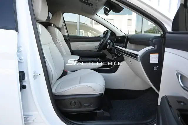 Hyundai Tucson view 12