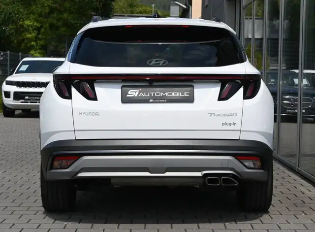 Hyundai Tucson view 4