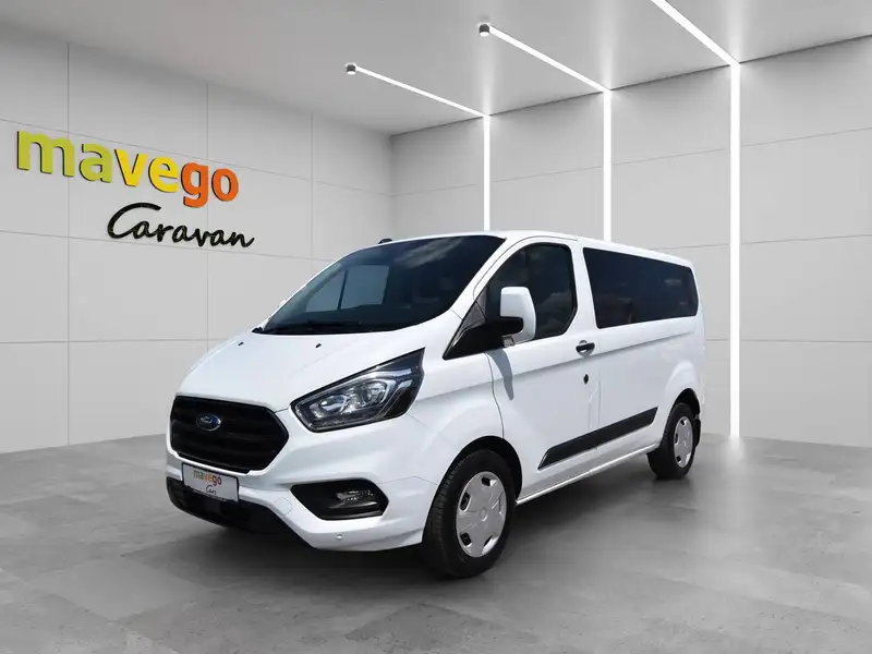 FORD Tourneo