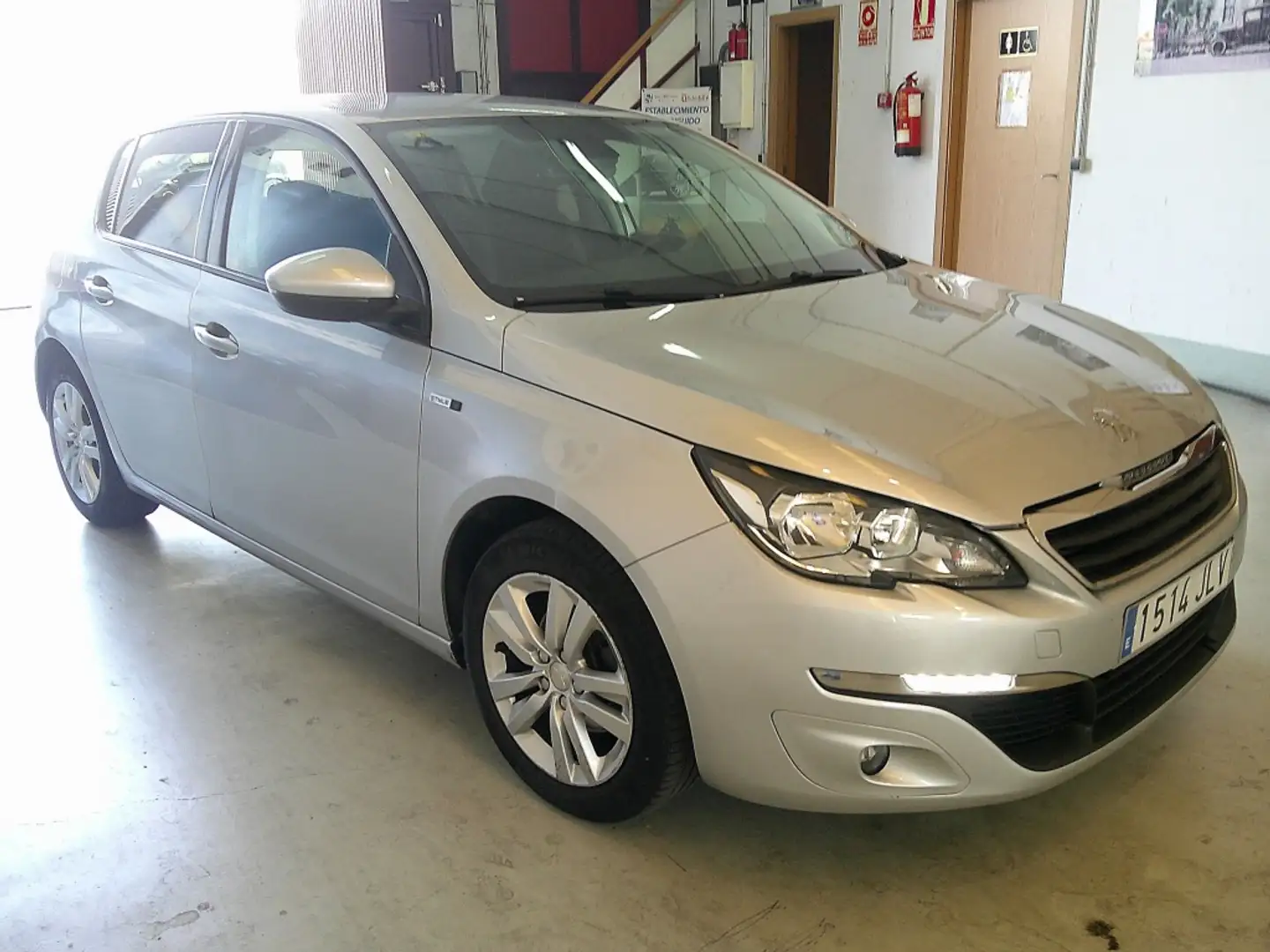 Peugeot 308 1.2 PureTech S&S Style 130 Blanc - 2