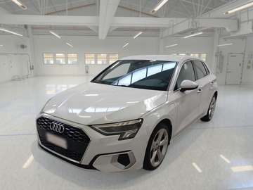 SPORTBACK 40 TFSI E S TRONIC BUSINESS ADVANCED S.BACK 5 PORTE BERLINA