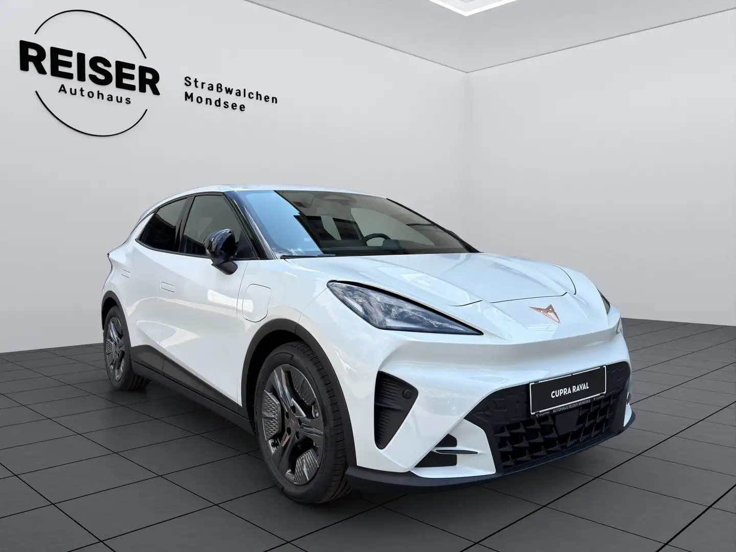 CUPRA Raval ENDURANCE 52/55 155kW/210 PS Weiß - 2