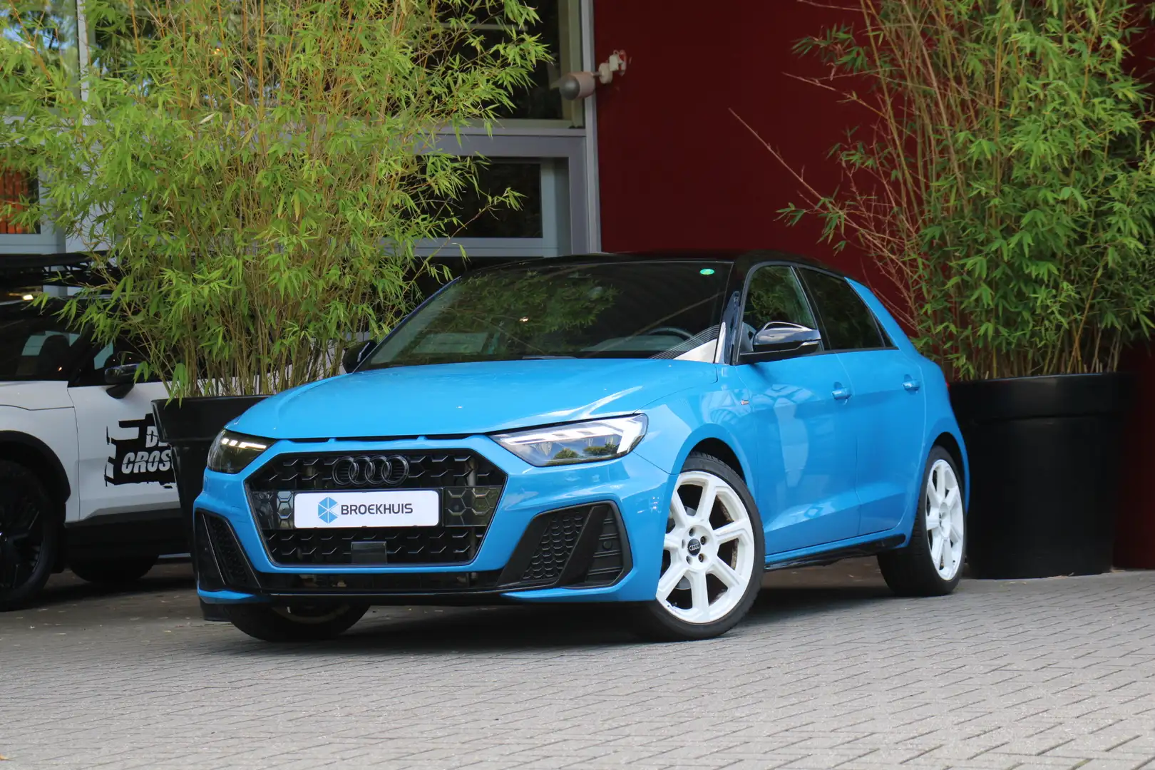 Audi A1 Sportback 30 TFSI S Line edition one | Automaat | Bleu - 1