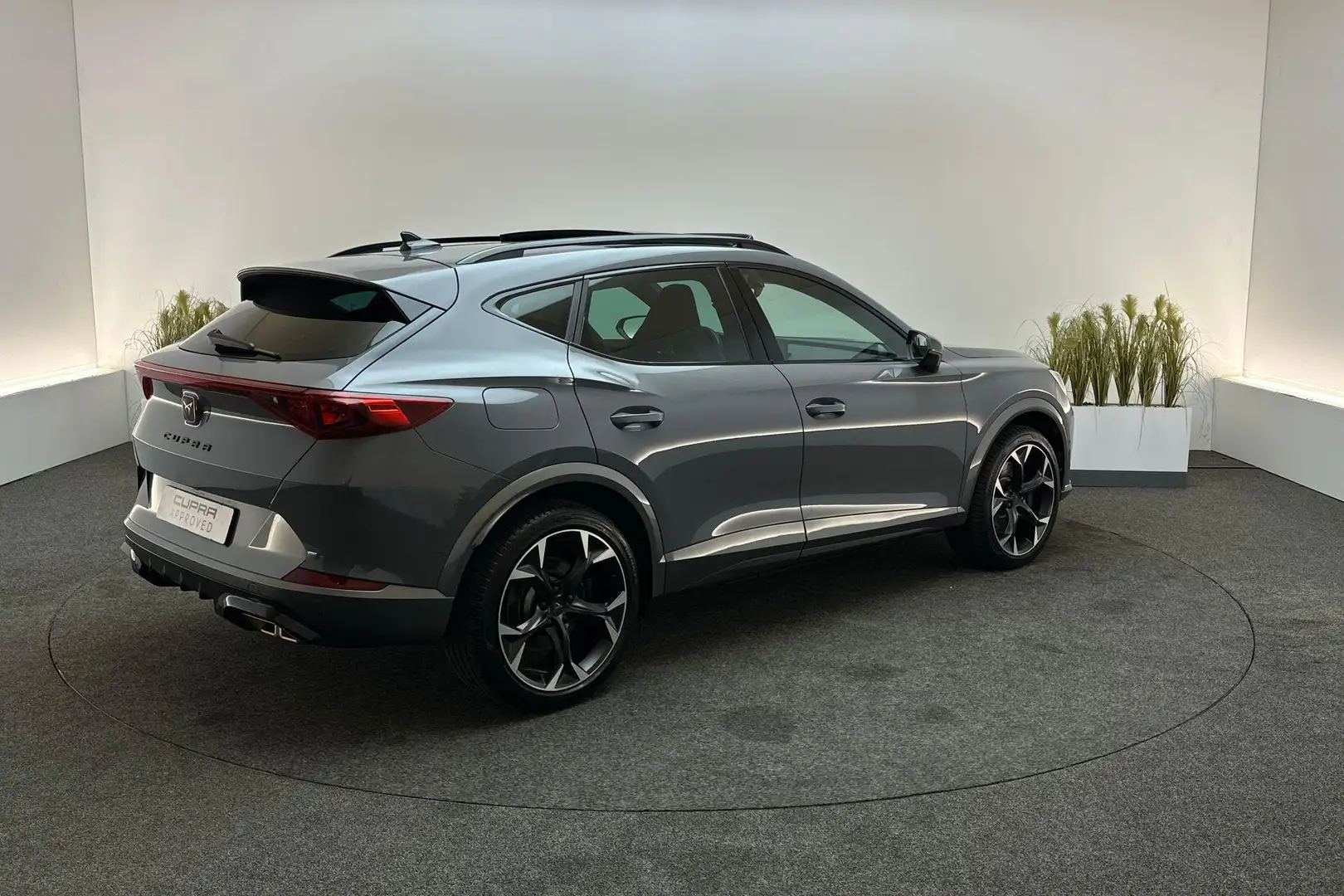 CUPRA Formentor 1.4 245pk DSG e-Hybrid VZ Performance | Panoramada Grijs - 2