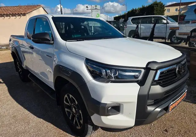 Toyota Land Cruiser hilux invincible 2.8l bva