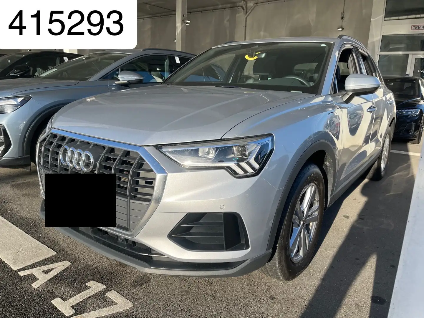 Audi Q3 quattro 45 TFSIe S-Line NAVI+/ACC/LED+ Grau - 1