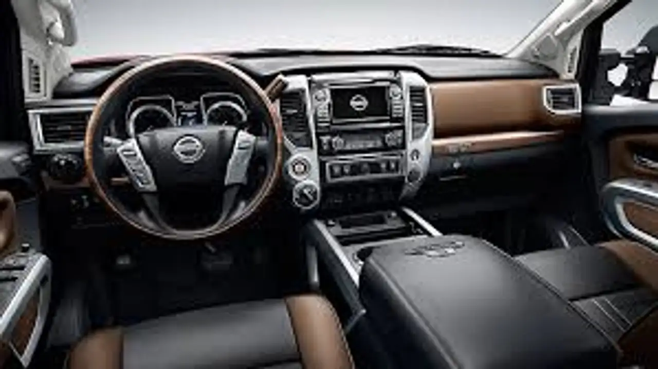 Nissan Titan снимка Nissan Titan