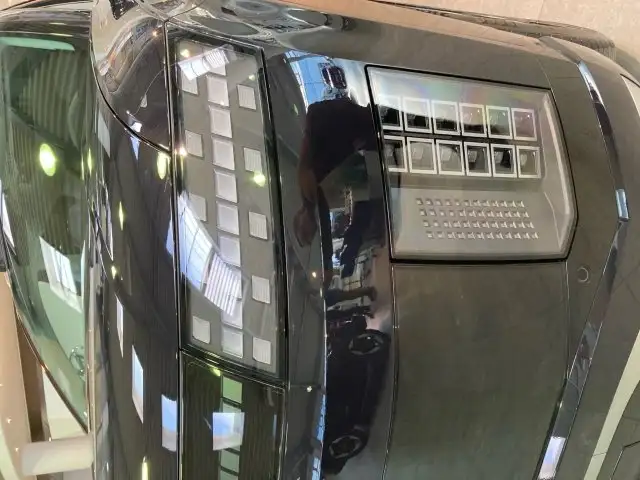 Hyundai IONIQ 9 Calligraphy 110 kWh 4WD Ansicht 12