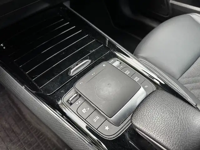 Mercedes-Benz B-Class view 20