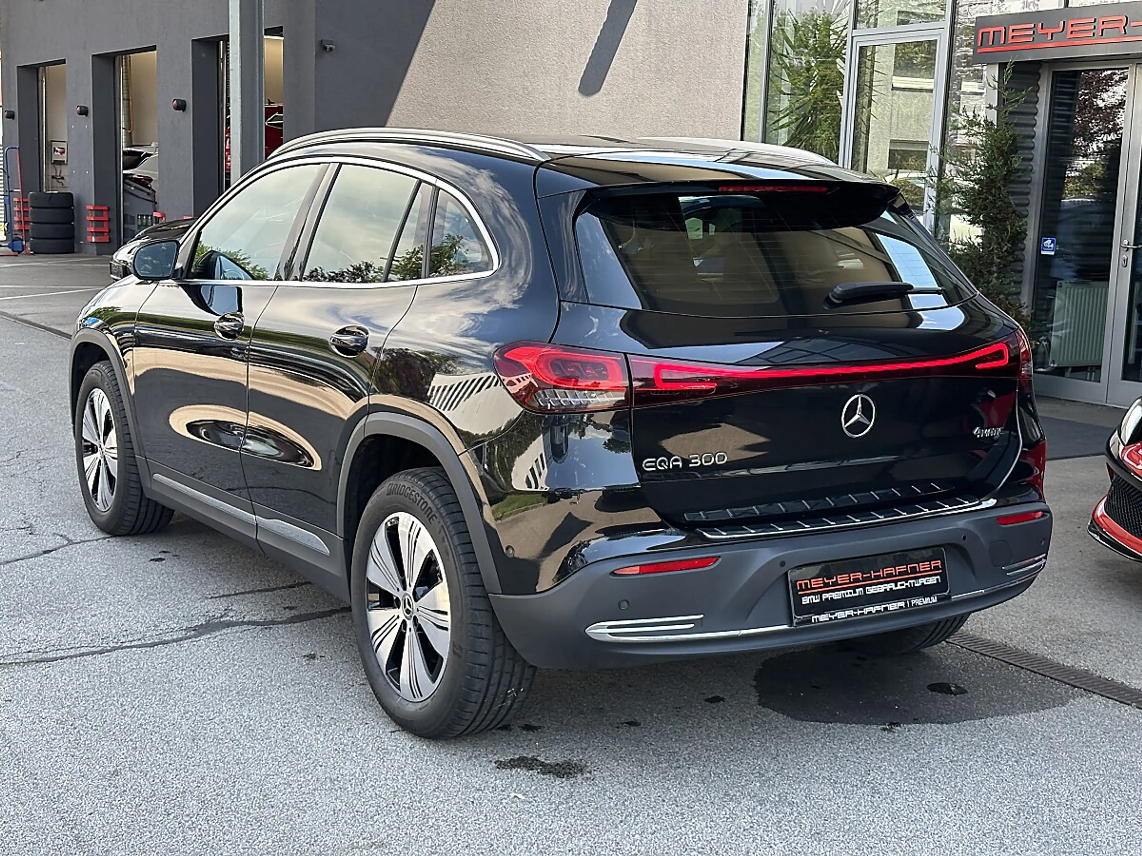 Mercedes-Benz EQA 300 4MATIC Progressive Aut. / AHK / RFK / SZH /... — photo 7