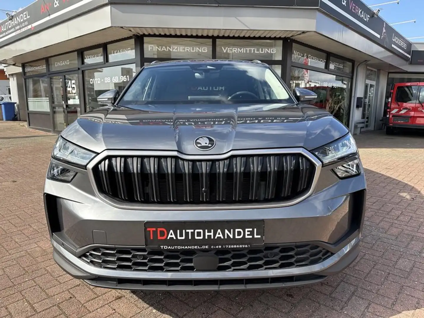 Skoda Kodiaq 7 Sitze/ACC/VirtC/MatrixLED/Kamera Gris - 2