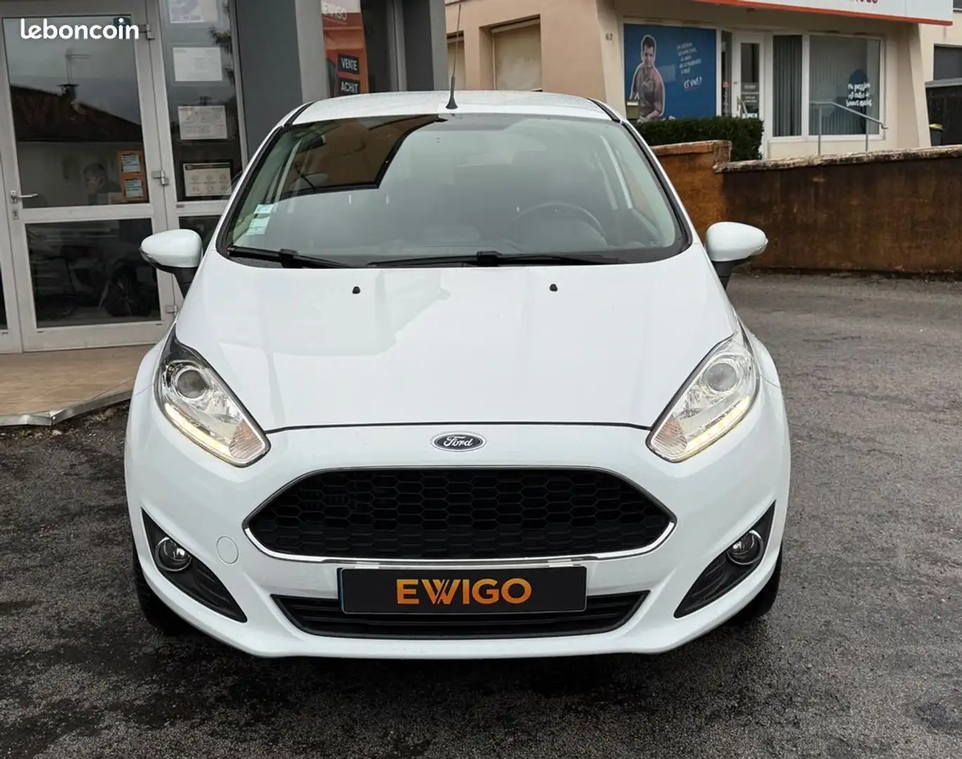 Ford Fiesta 1.0 ECOBOOST 100 CH Edition Blanc - 2