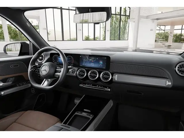 Mercedes-Benz GLB view 9