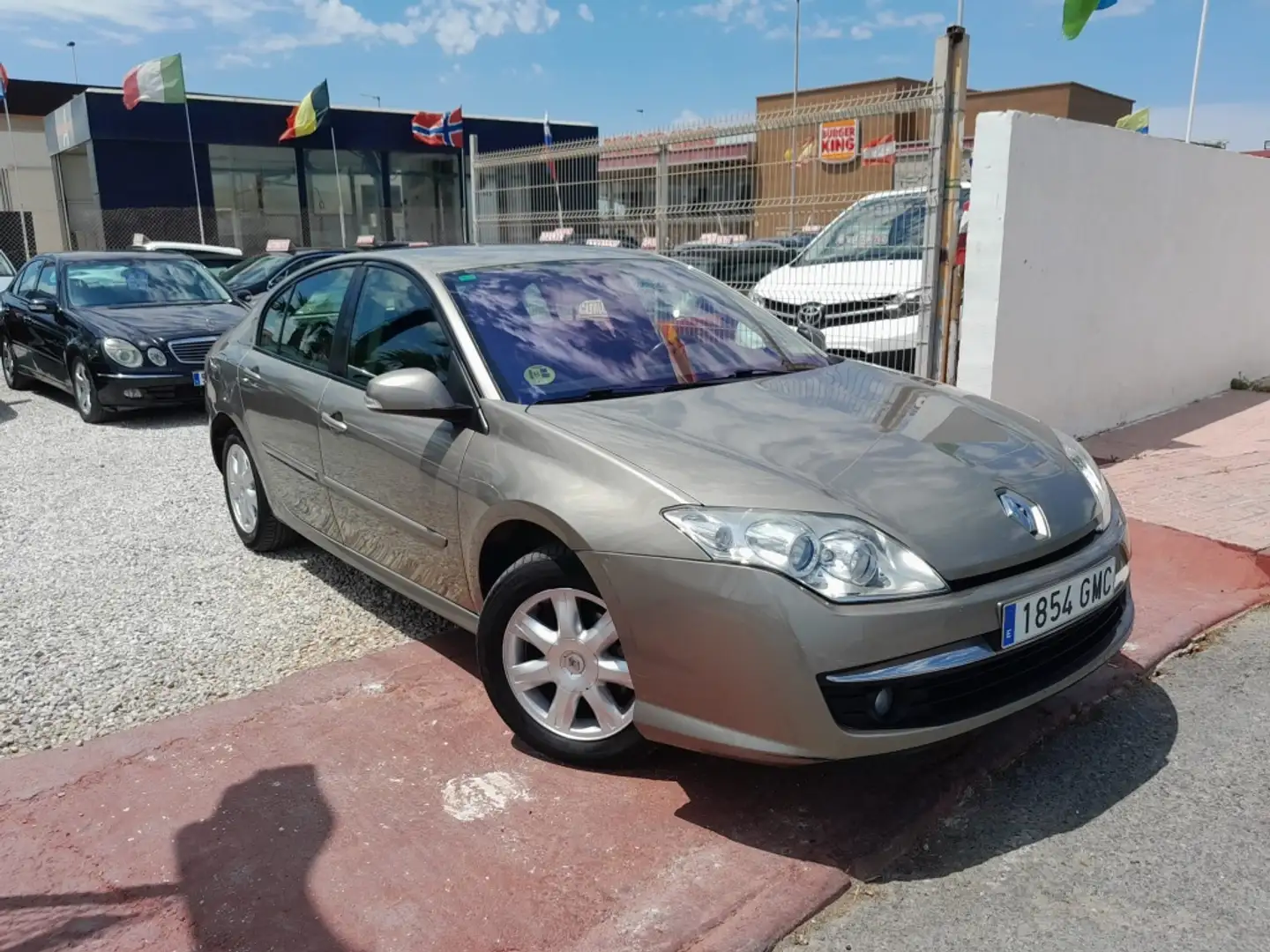 Renault Laguna 1.5dCi Expression Techno Коричневий - 2