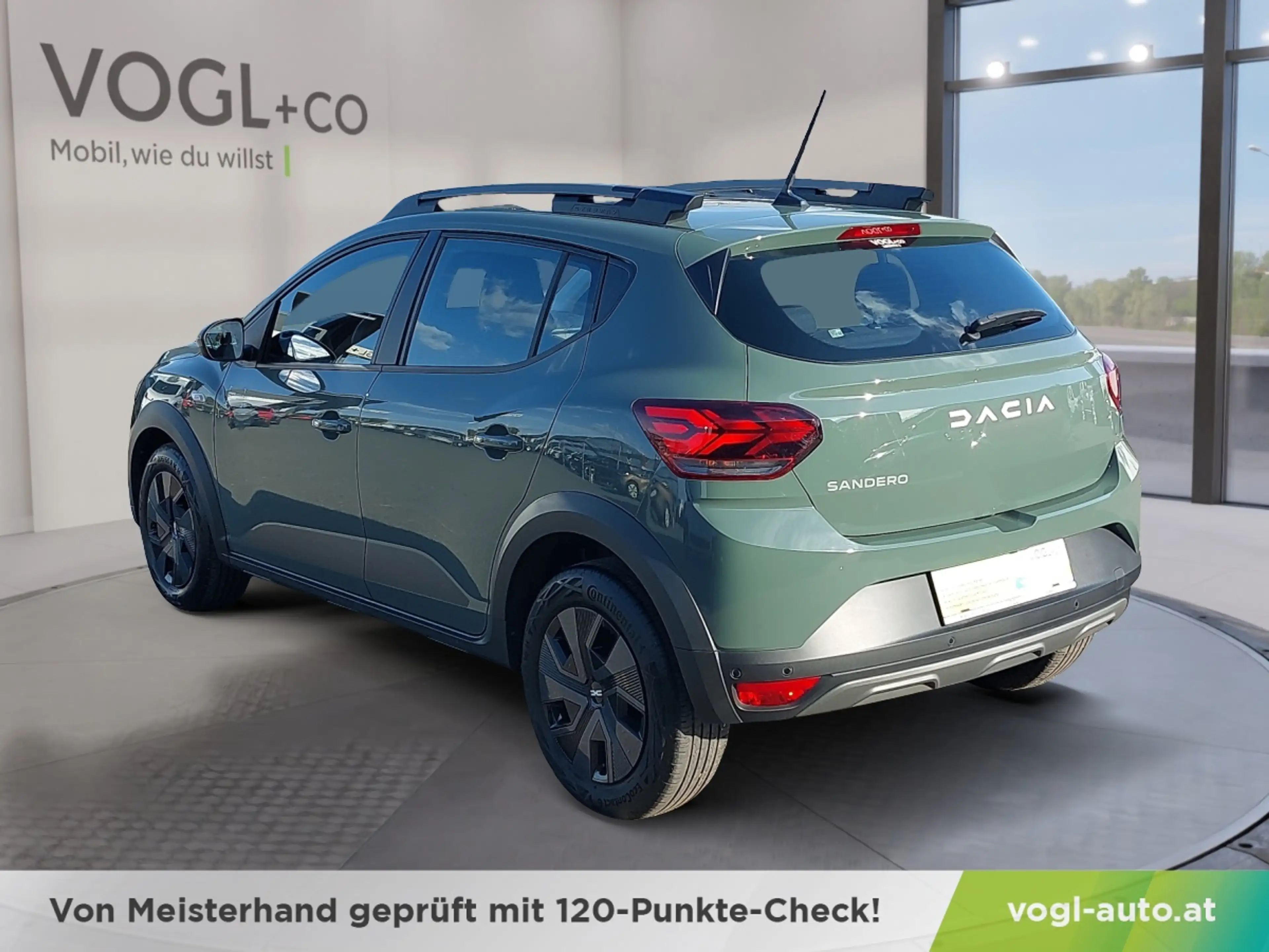 Dacia Sandero Stepway Expression 1.0 TCe 90 — photo 3