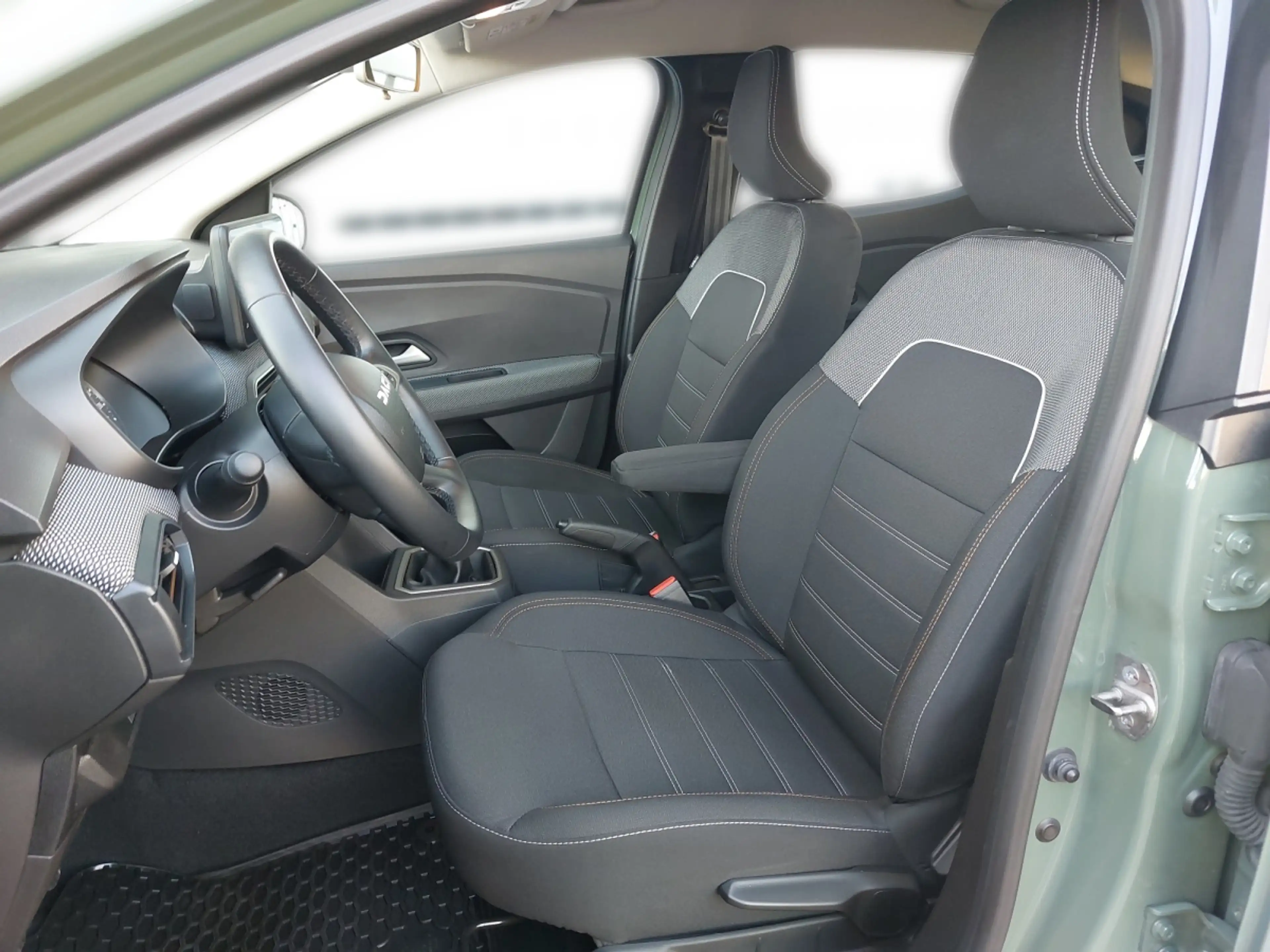 Dacia Sandero Stepway Expression 1.0 TCe 90 — photo 5