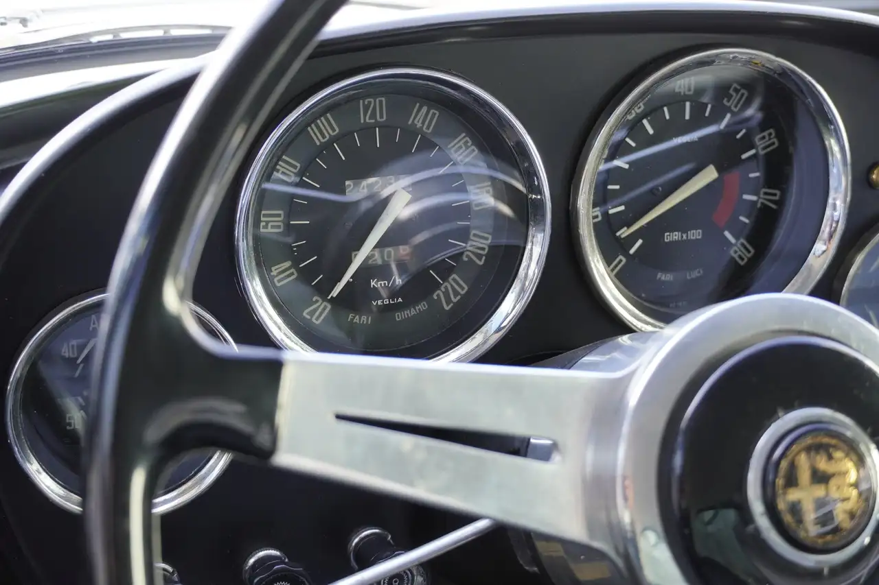 Alfa Romeo Spider 2000 Spider , Touring - Toprestauriert, foto 6