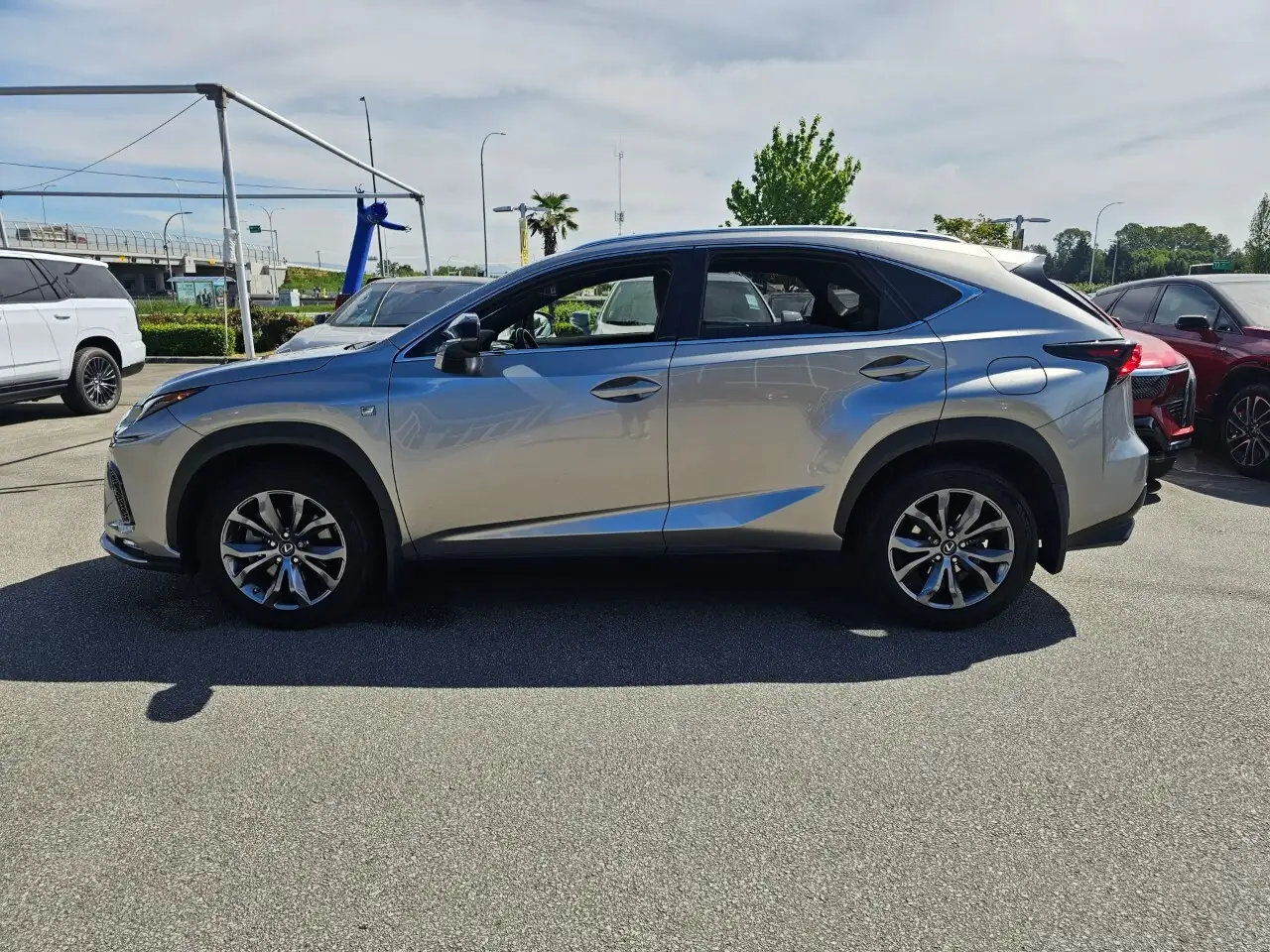 Lexus NX снимка Lexus NX