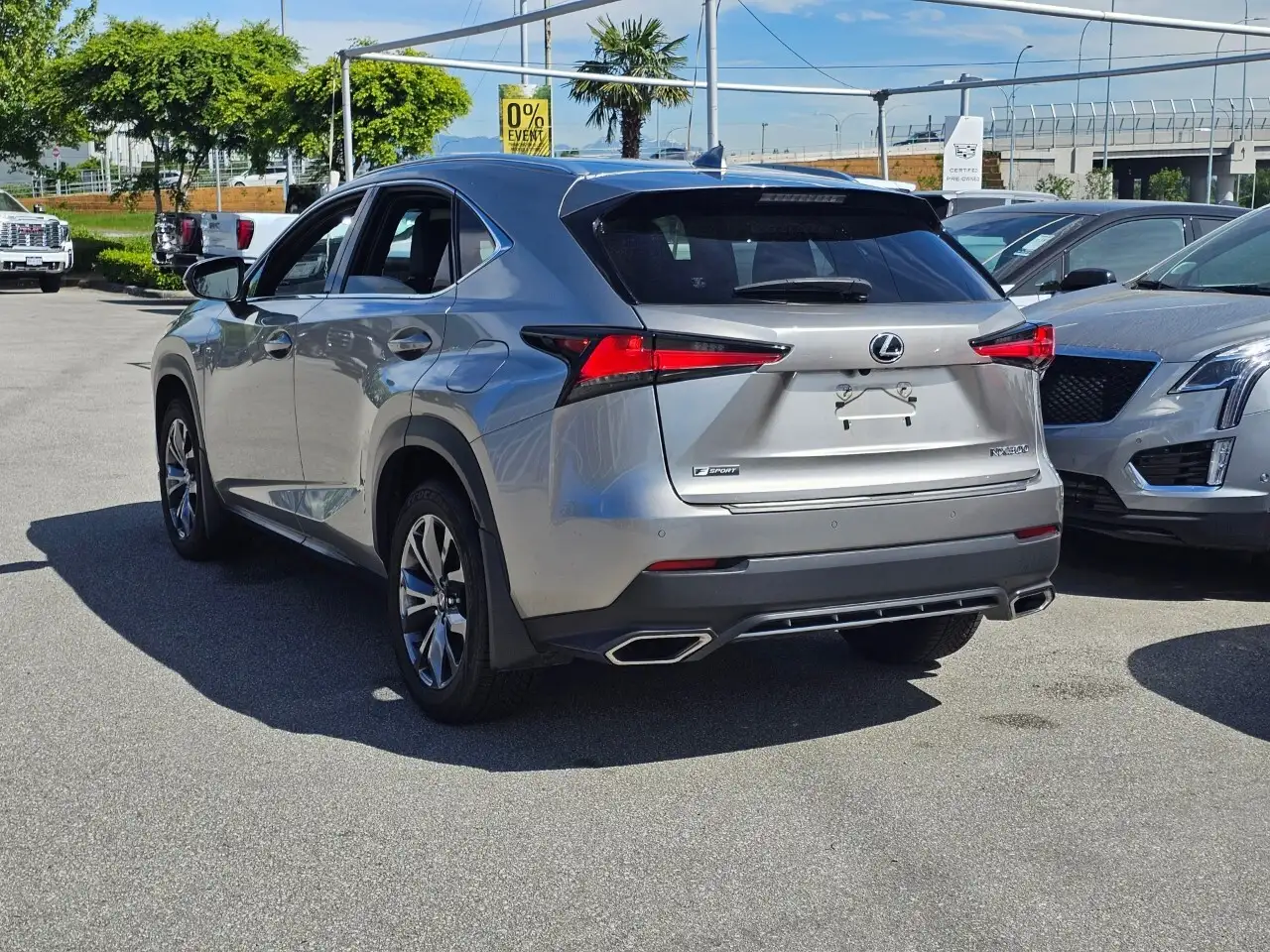 Lexus NX снимка Lexus NX