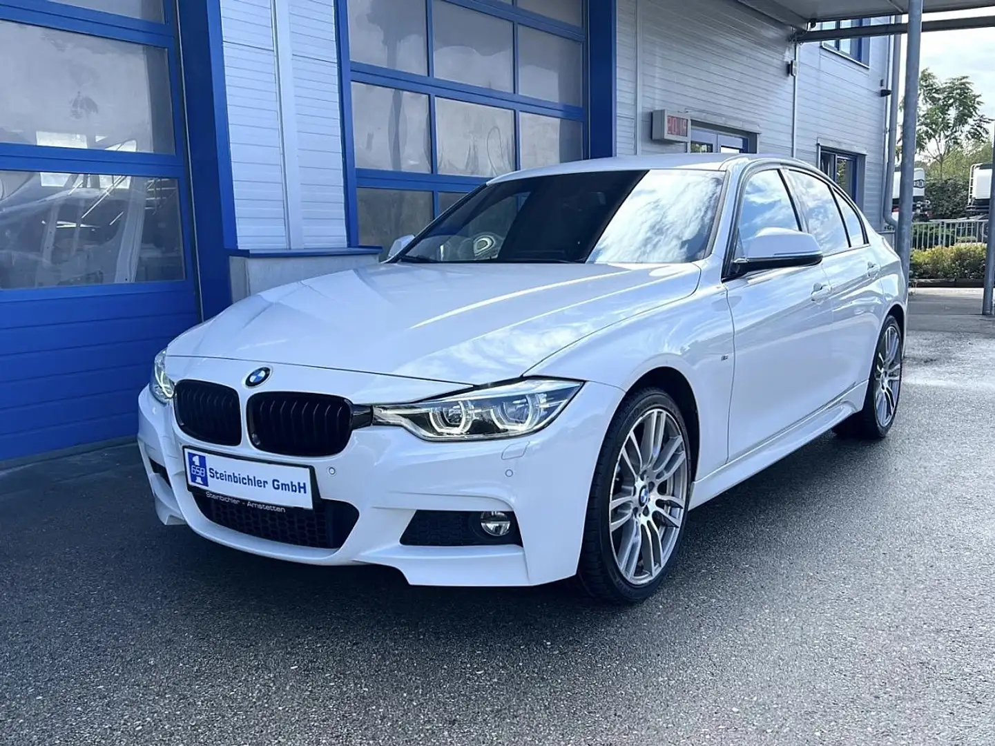 BMW 340 i xDrive M Sport Aut.1.Besitz,NaviPro,H&K,19",L... Weiß - 1