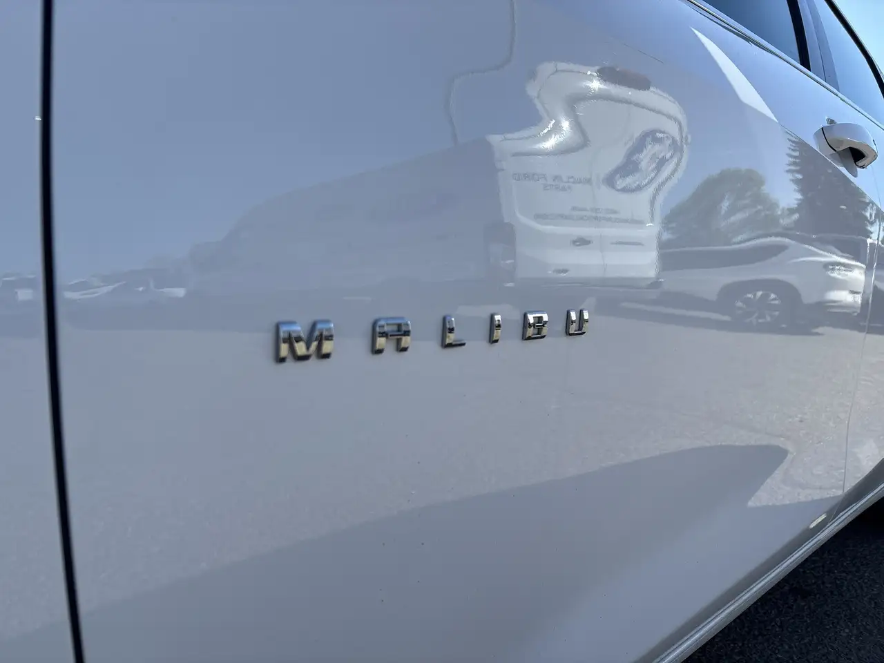 Chevrolet Malibu снимка Chevrolet Malibu