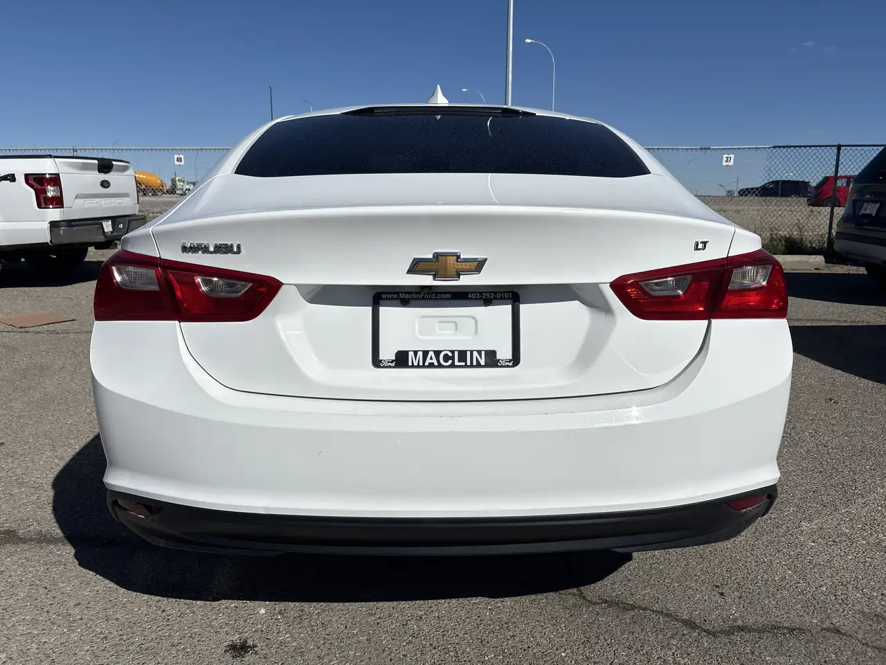 Chevrolet Malibu снимка Chevrolet Malibu