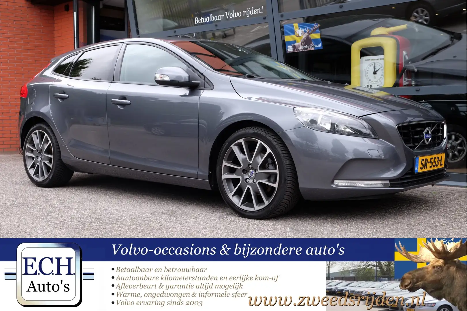 Volvo V40 T3 150 pk Airco, Navi, Cruise, Bluetooth, Trekhaak Grau - 1