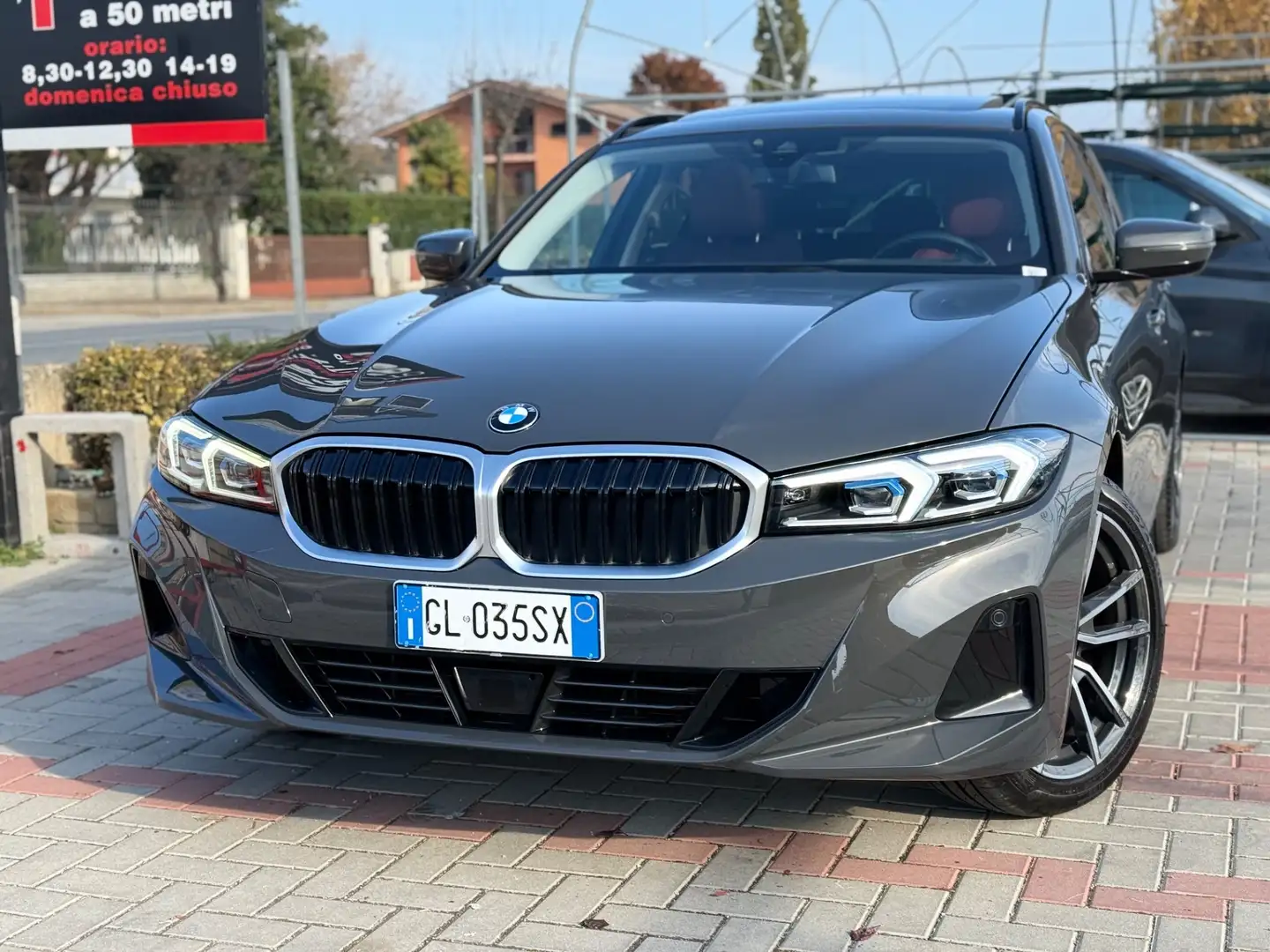 BMW 320 320d 48V xDrive Touring Grijs - 1