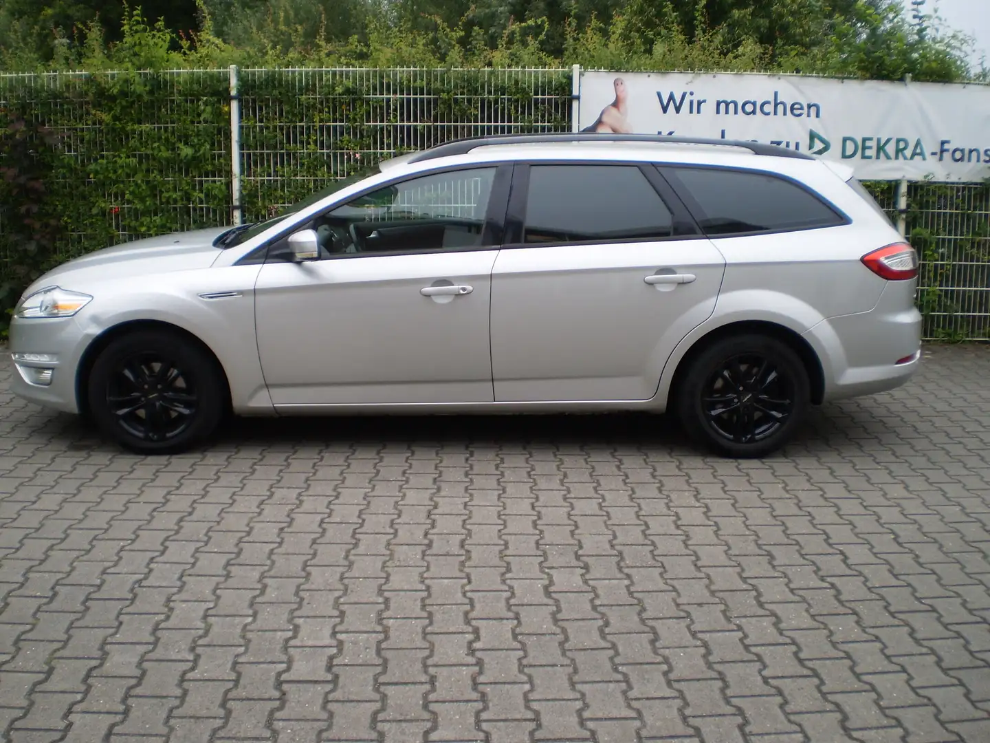 Ford Mondeo Mondeo Turnier 1.6 TDCi Champions Edition Gris - 2