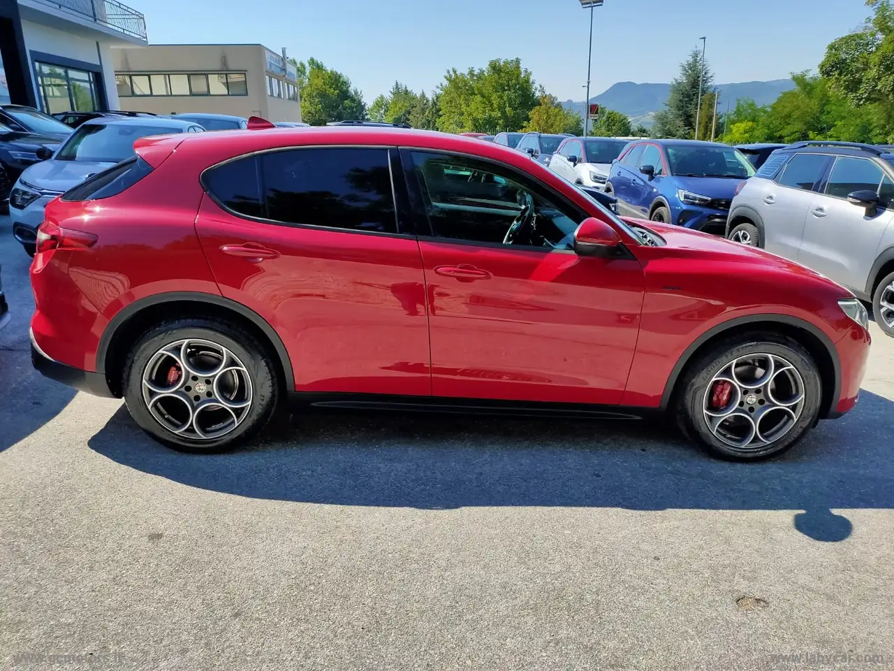 Alfa Romeo Stelvio 2021