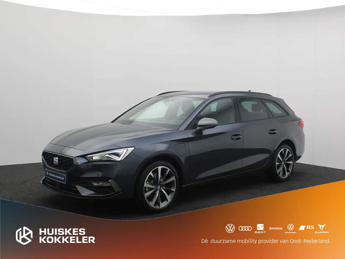 SEAT Leon Sportstourer FR Business Intense 1.4 TSI e-Hybrid Gris - 1