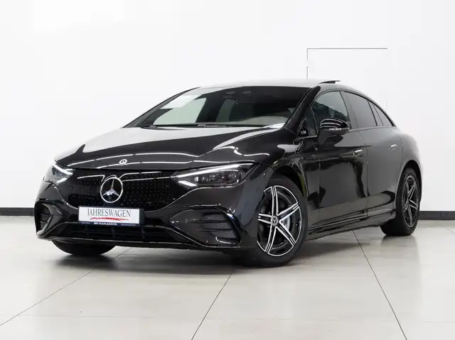 Mercedes-Benz EQE 300 AMG Premium Night HYPERSCREEN Pano Achterassturing