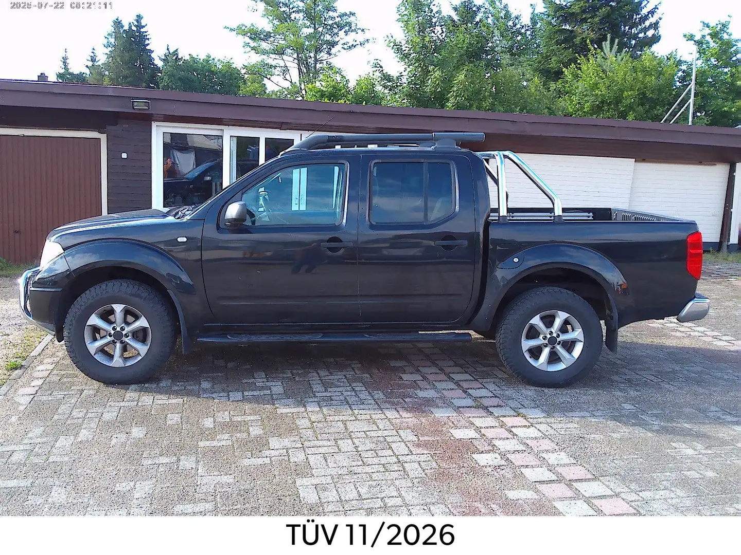 Nissan Navara crna - 1
