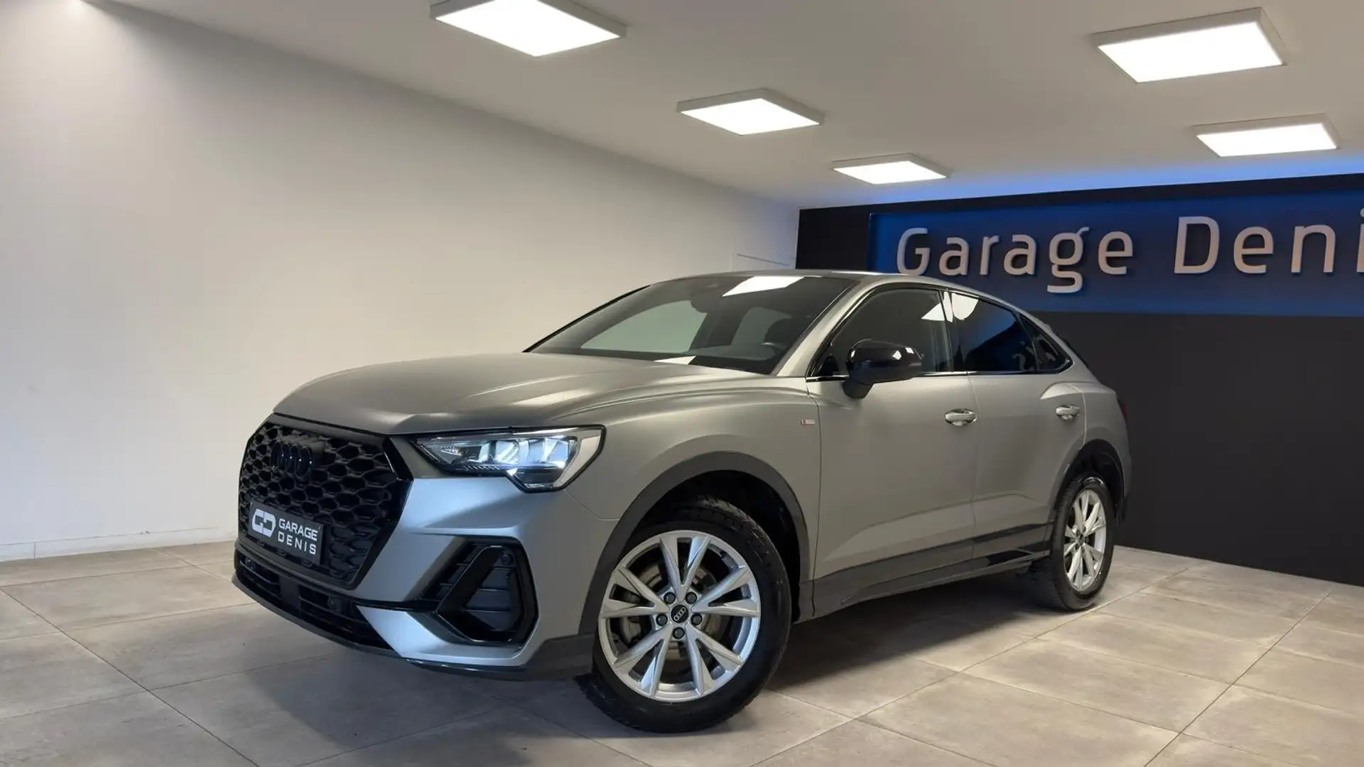 Audi Q3 Sportback TDi S LINE*GPS+CAMERA*LED*GARANTIE* Gris - 1