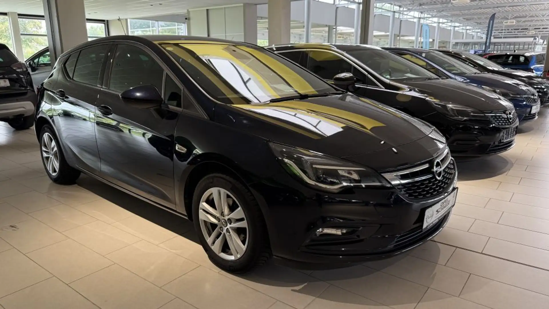 Opel Astra 1.0 Turbo Start/Stop ON Negro - 1