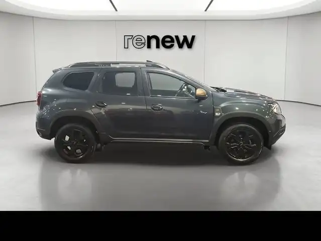 Dacia Duster view 2