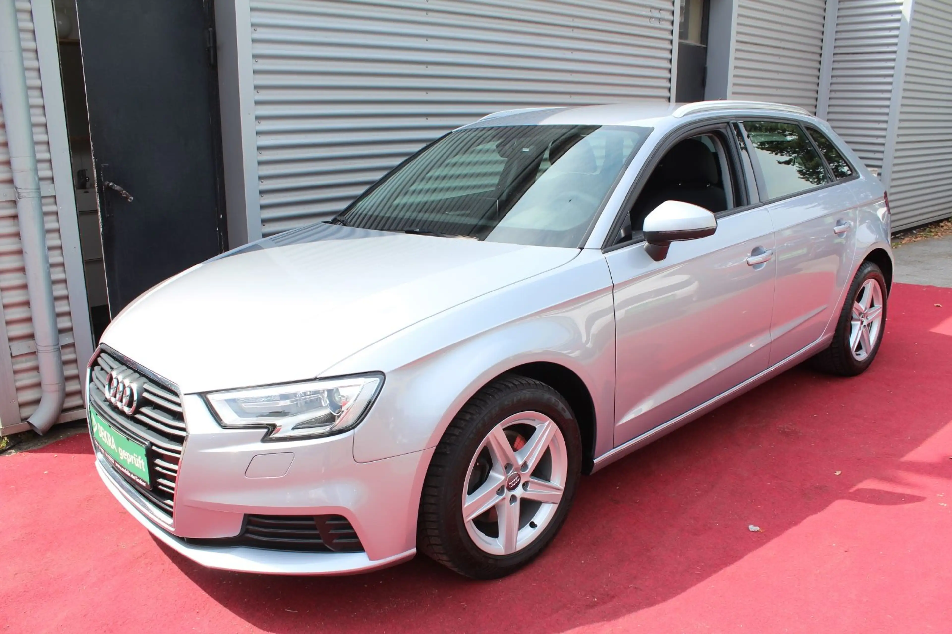 Audi A3 SPORTBACK 30 TDI KLIMA NAVI XENON PDC 2.Hd — photo 8