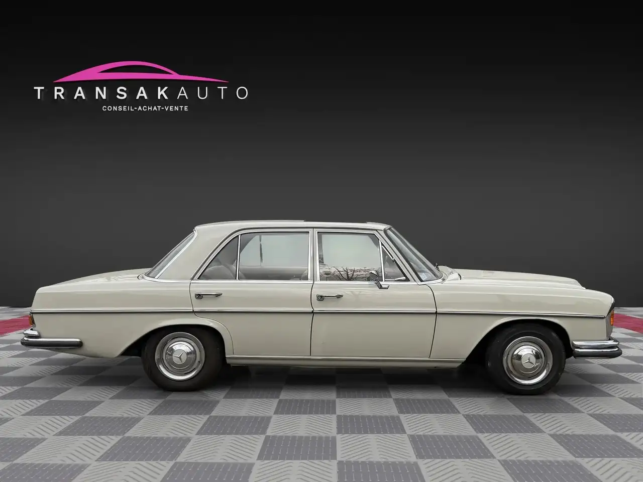 Mercedes-Benz 250 S TYPE 108 2.5 BEL ETAT, foto 6