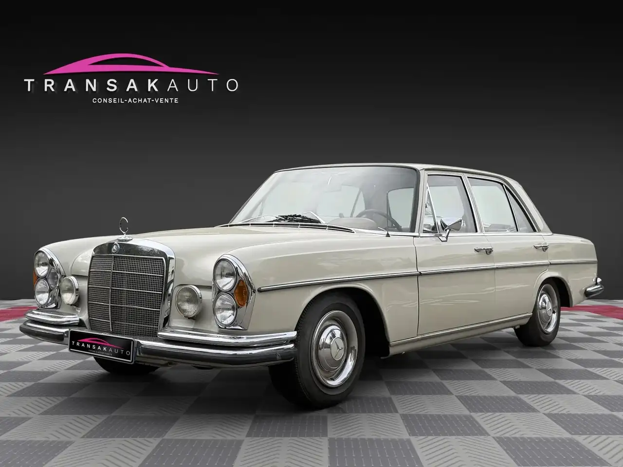 Mercedes-Benz 250 S TYPE 108 2.5 BEL ETAT, foto 1