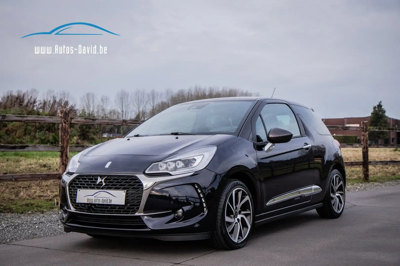 Citroen DS3 1.2 Sport Chic S / 1STE EIGENAAR / CAMERA / XENON Lilla - 1