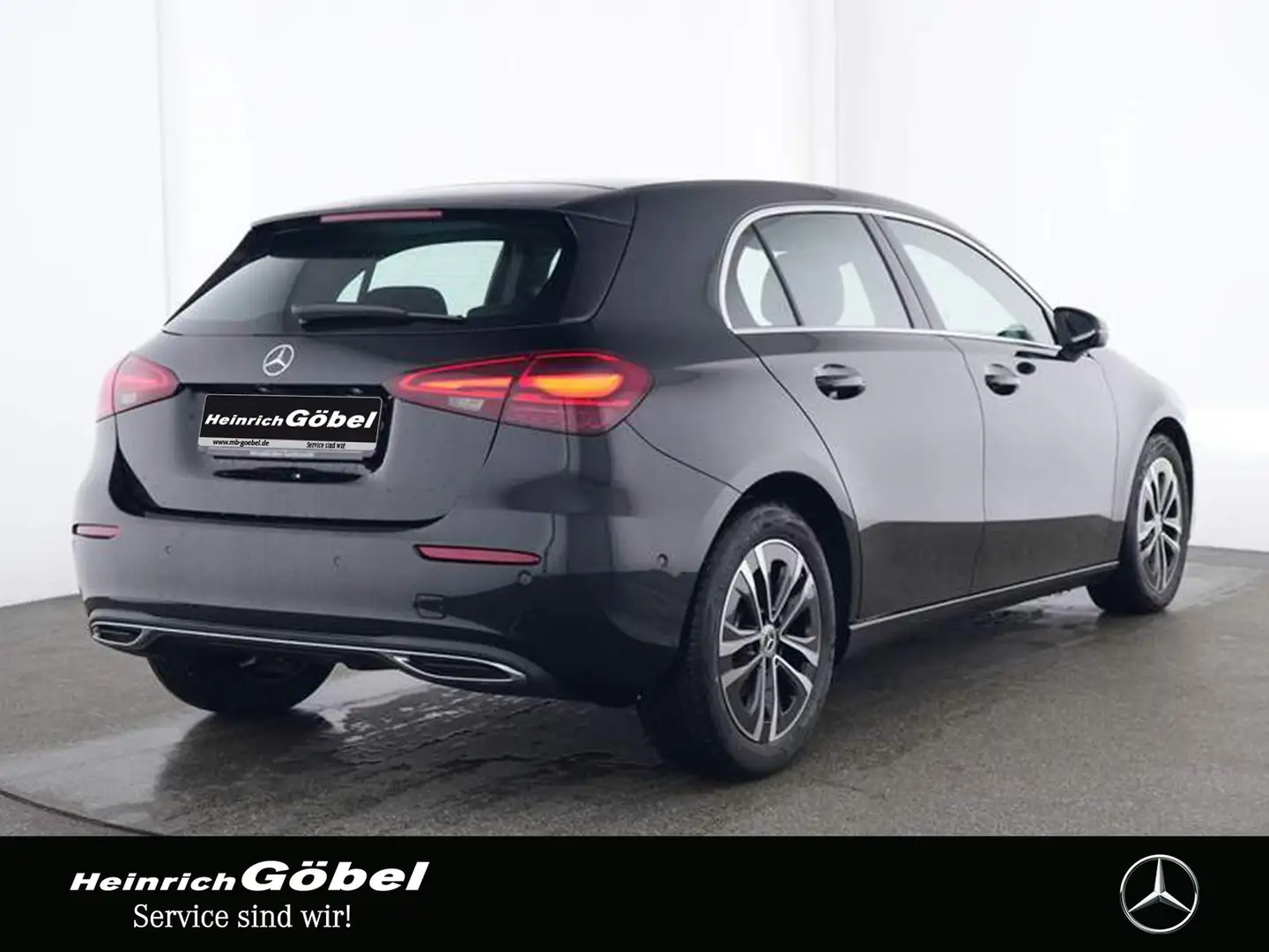 Mercedes-Benz A 180 d PROGRESSIVE+LED+NAVI+KAMERA+CARPLAY+SHZ Noir - 2