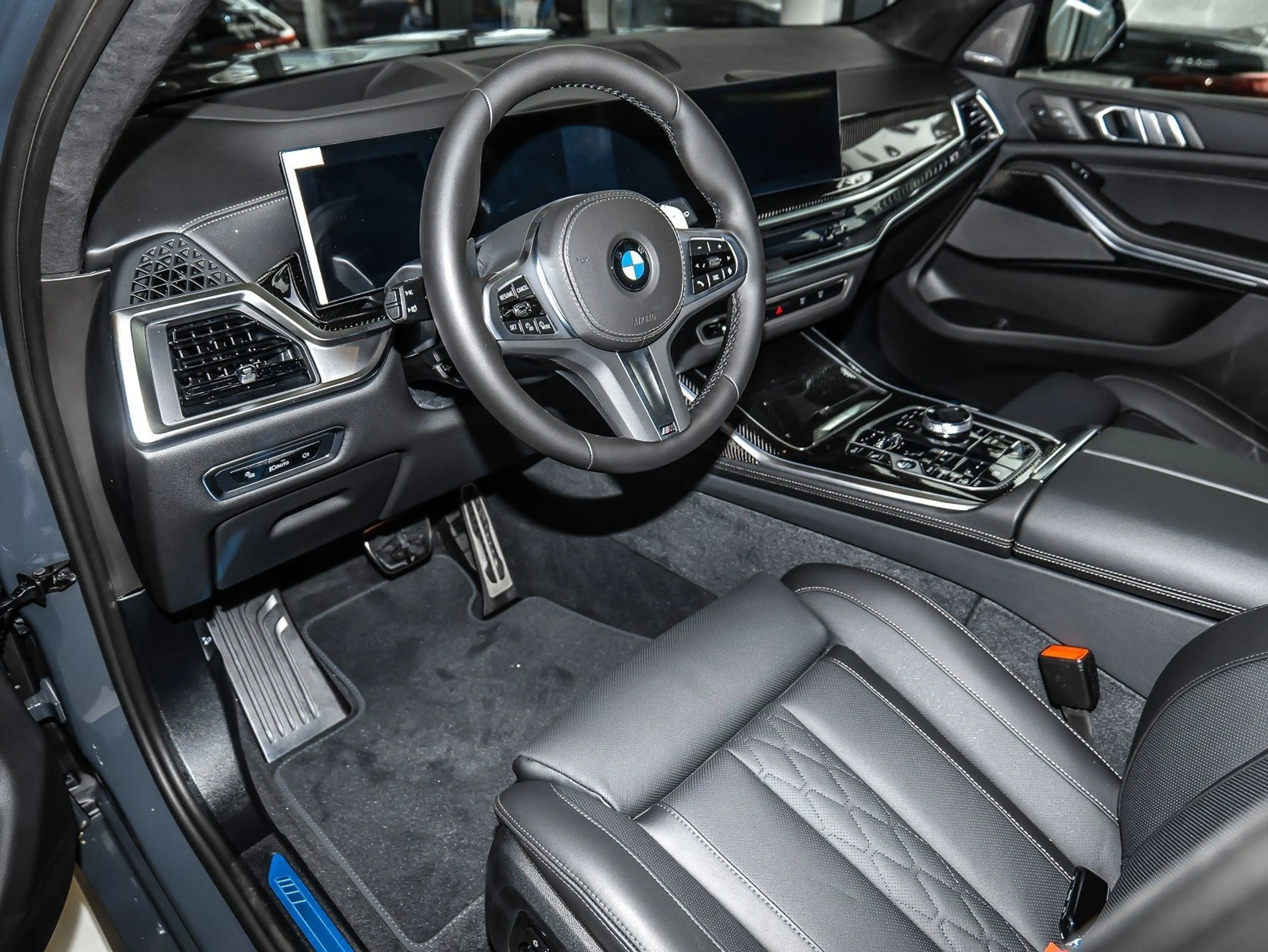 BMW X7 xDrive40d M Sport Pro Standhzg. Sky Lounge AHK Int — photo 5