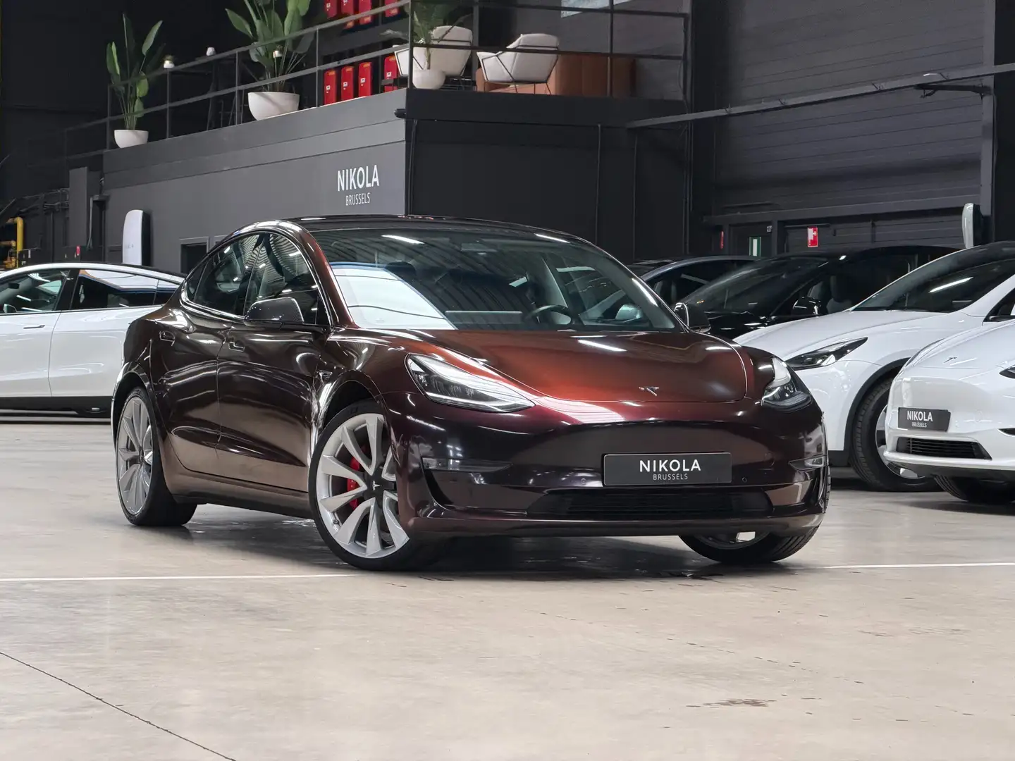 Tesla Model 3 PERFORMANCE  -ALL WHEEL DRIVE -FULL WRAP -FULL SELF DRIVE Burdeos - 1